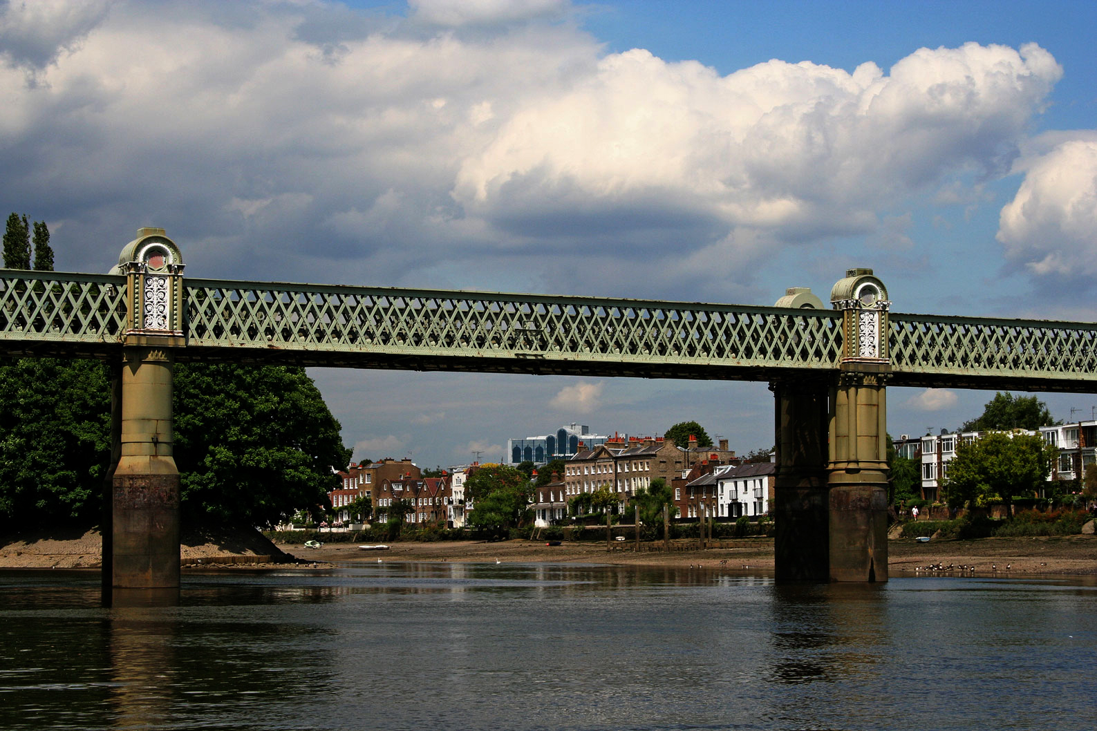 Themsefahrt von London nach Hampton Court 86: Kew Railway Bridge