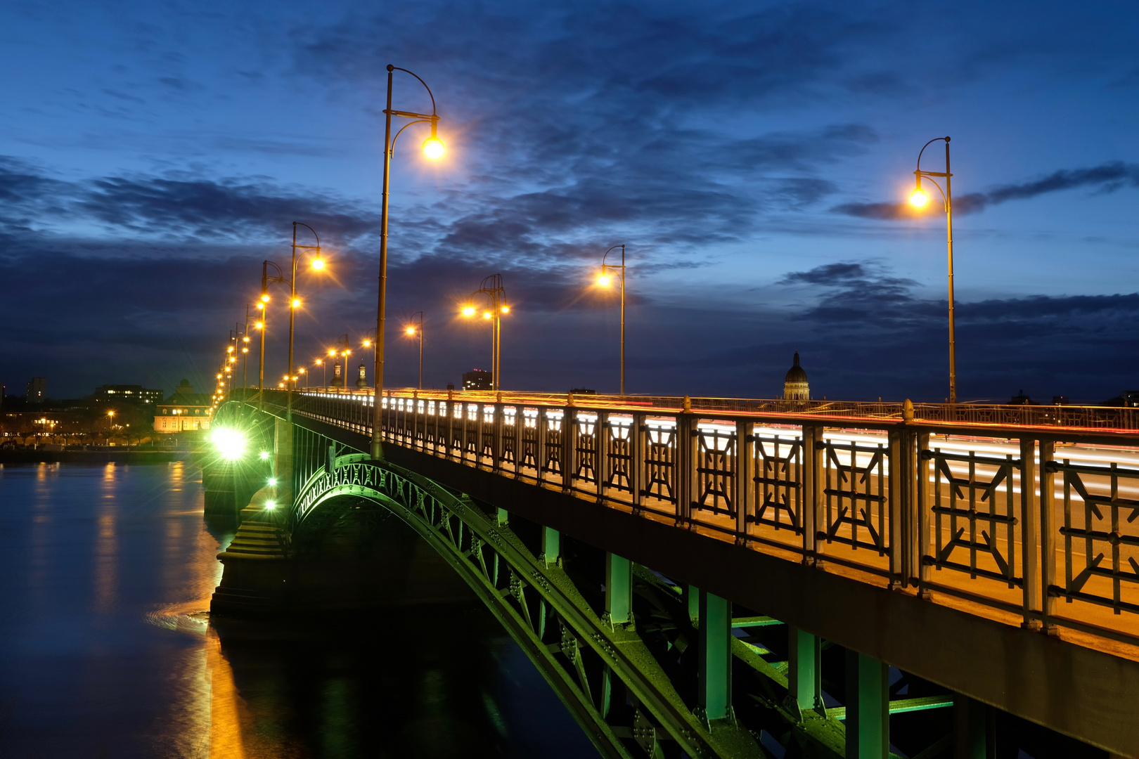 Theodor Heuss Brücke Foto & Bild architektur, straßen & brücken