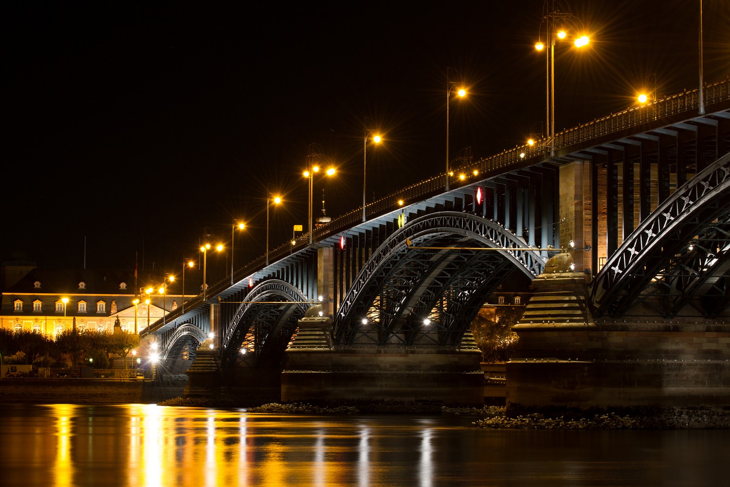 Theodor Heuß Brücke