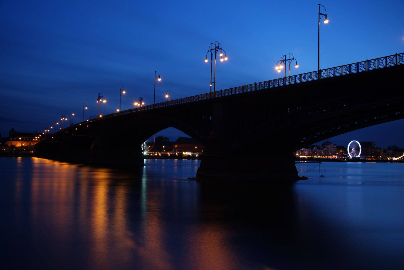 Theodor-Heuss-Brücke