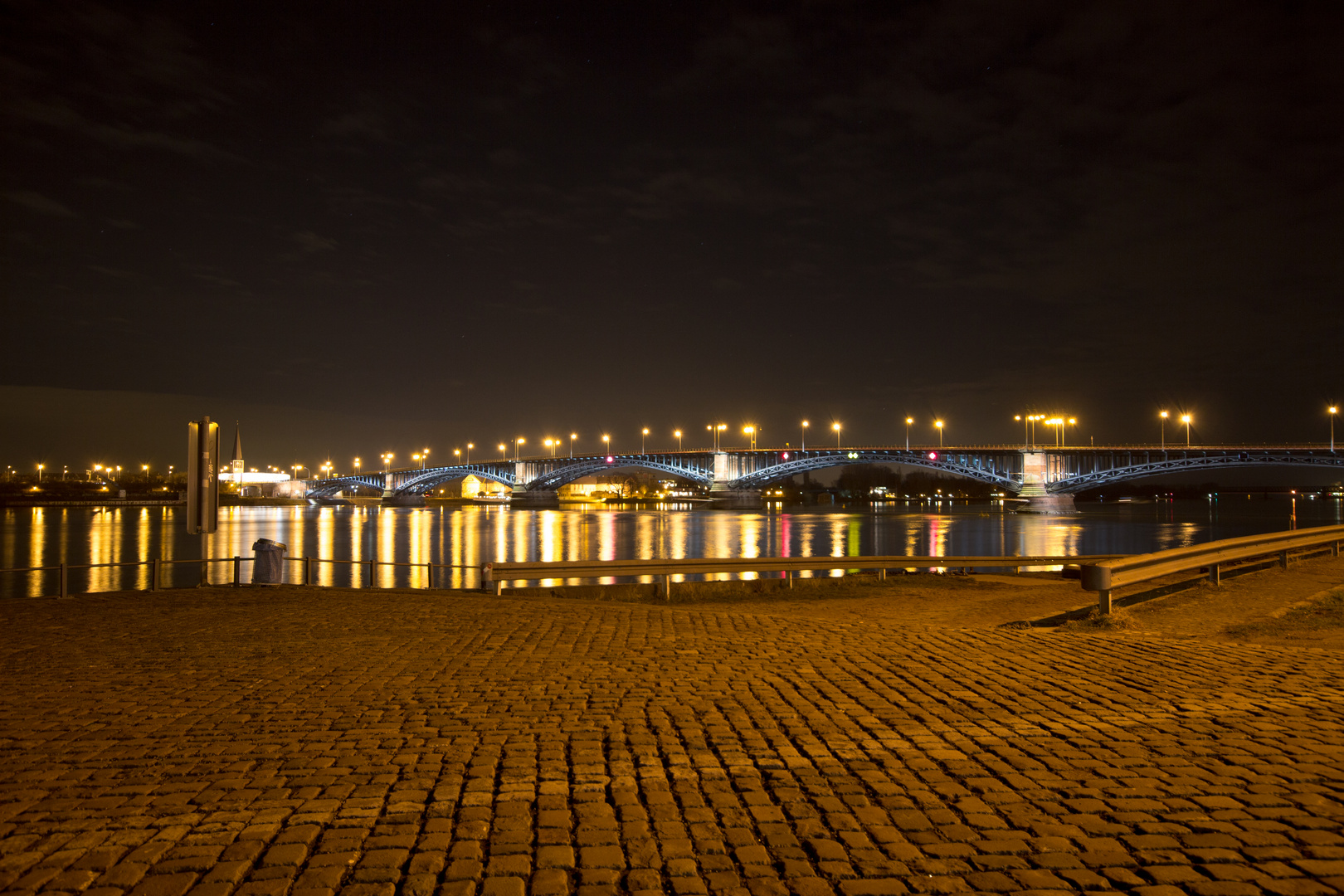 Theodor-Heuss-Brücke Mainz -2