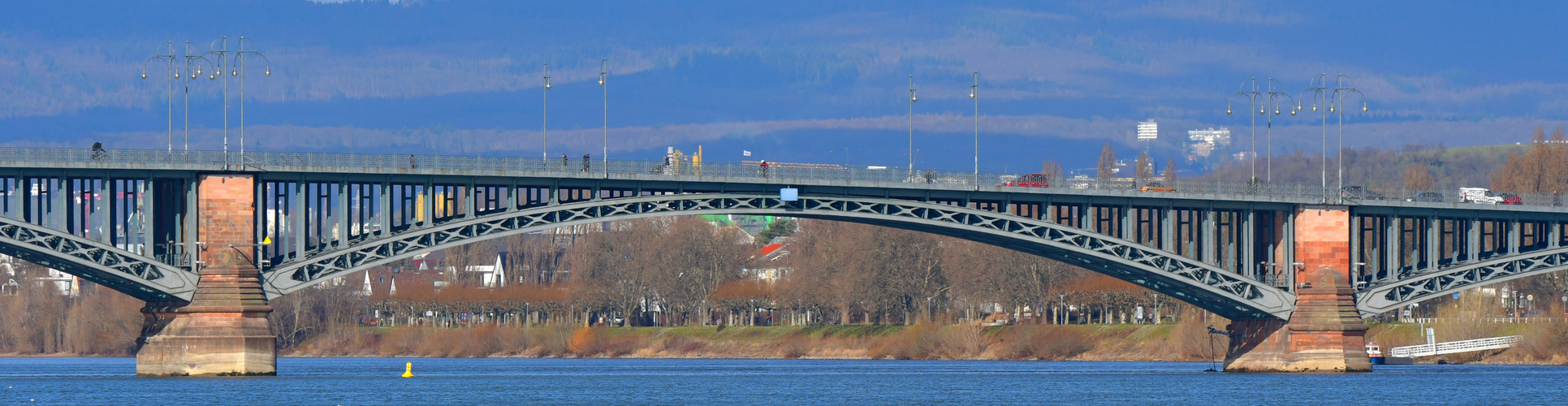 Theodor-Heuss Brücke Mainz