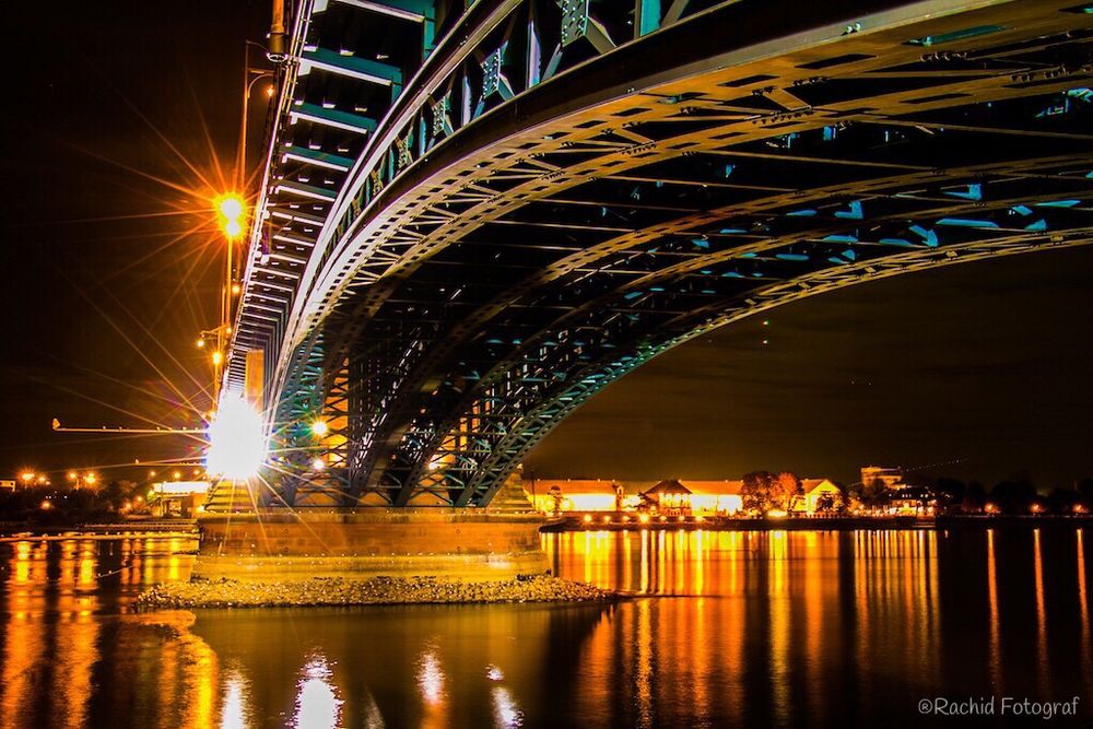 Theodor-Heuss-Brücke (Mainz–Wiesbaden)