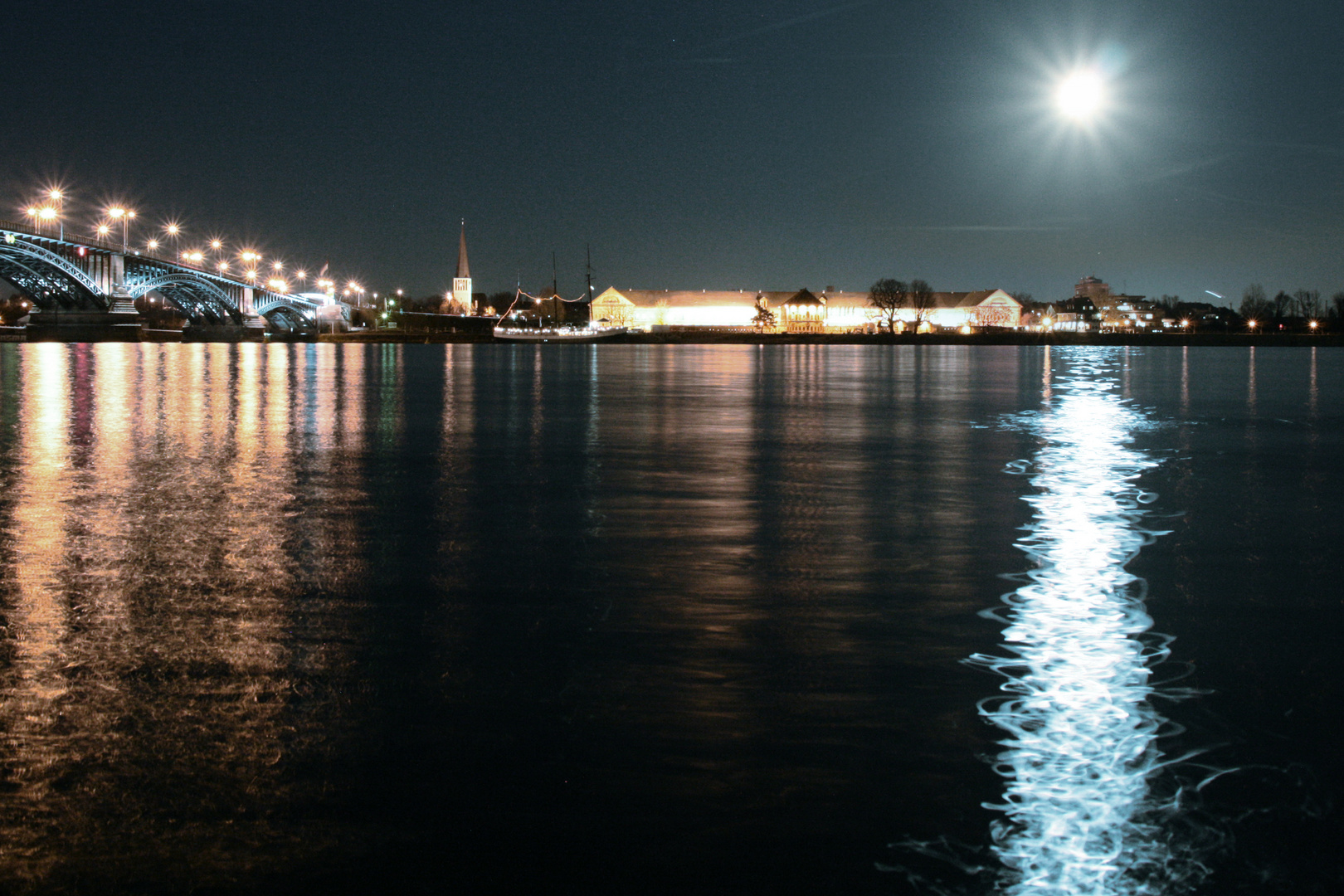 Theodor-Heuss-Brücke/Reduit Mainz-Kastel