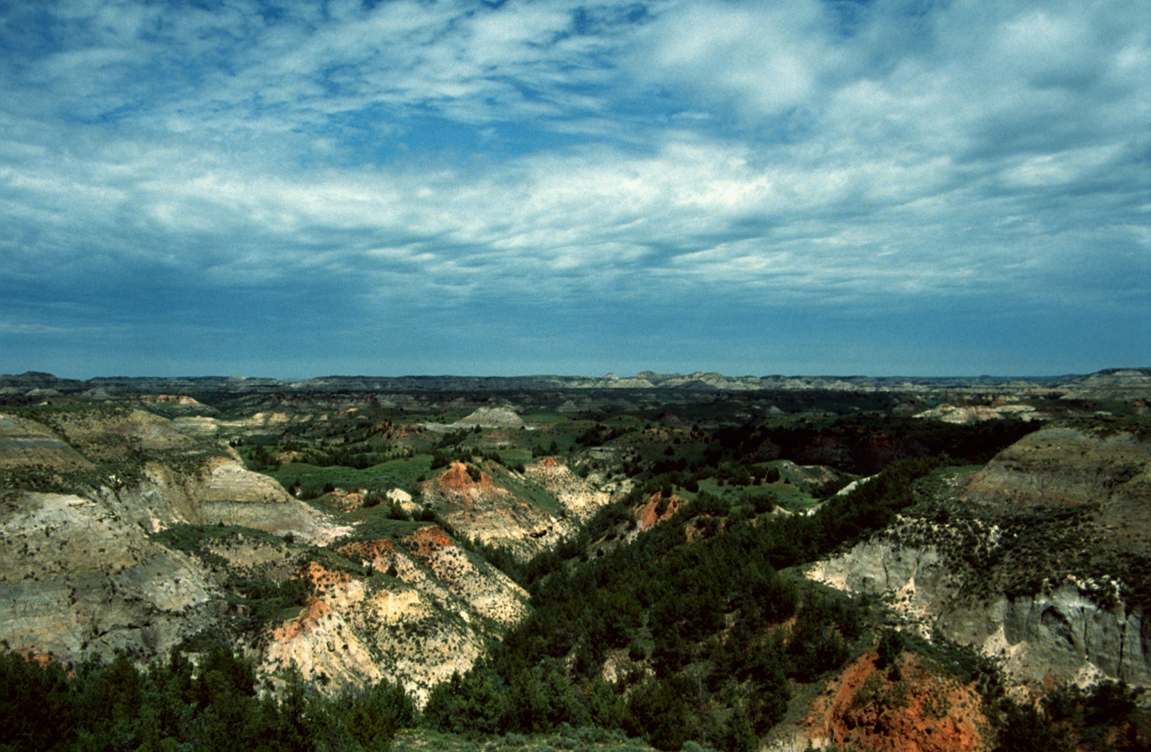 Theodore Rosevelt N.P., ND - 1993 (1)