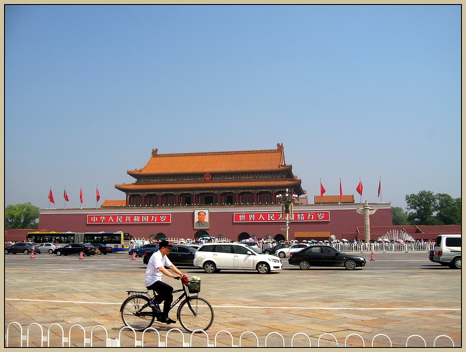 there is still one bycicle in Beijing