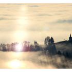 Theresienkapelle über dem Nebel