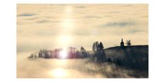 Theresienkapelle über dem Nebel