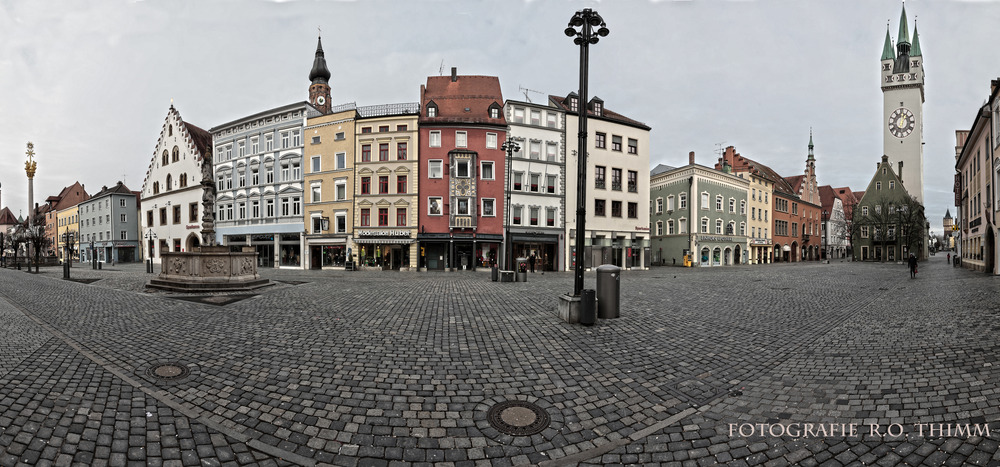 Theresienplatz am grauen Sonntag