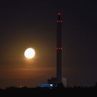 the_tower_and_the_moon_02