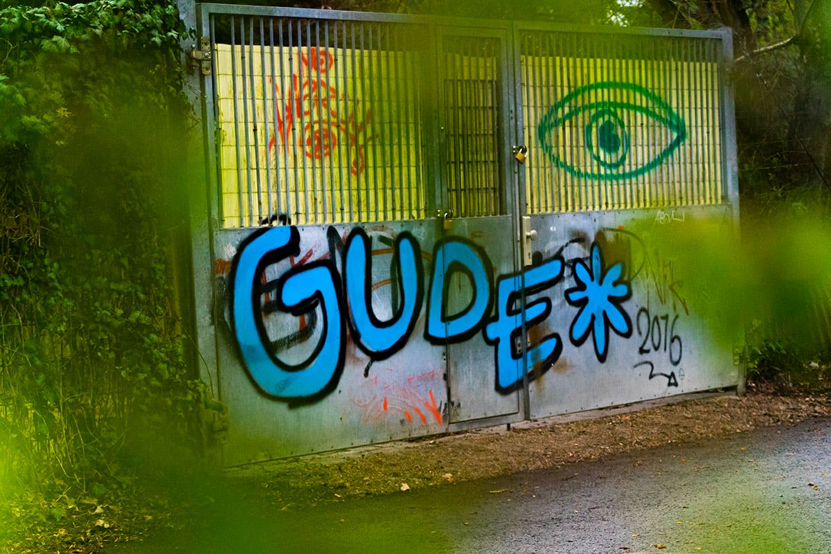 they say "GUDE" in Hessen :)