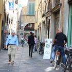 this is real life - buntes Leben in Lucca