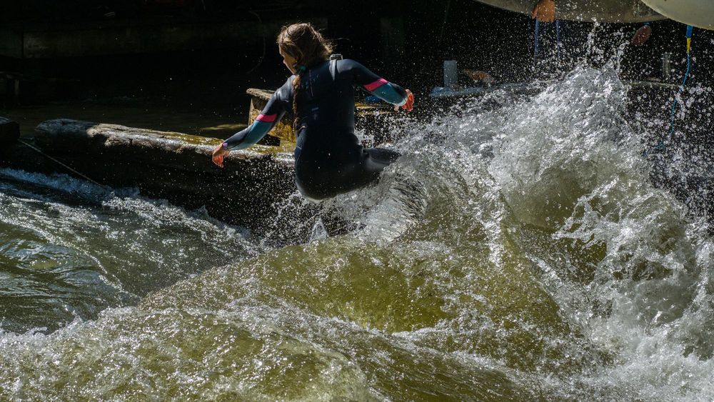 This Summer: Sparkling waters I