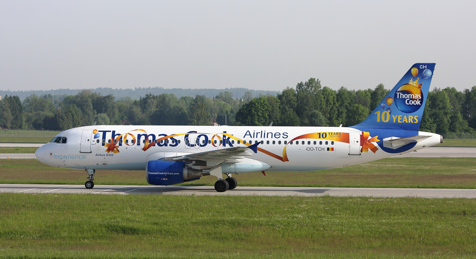 Thomas Cook Sonderlackierung 10 Jahre...