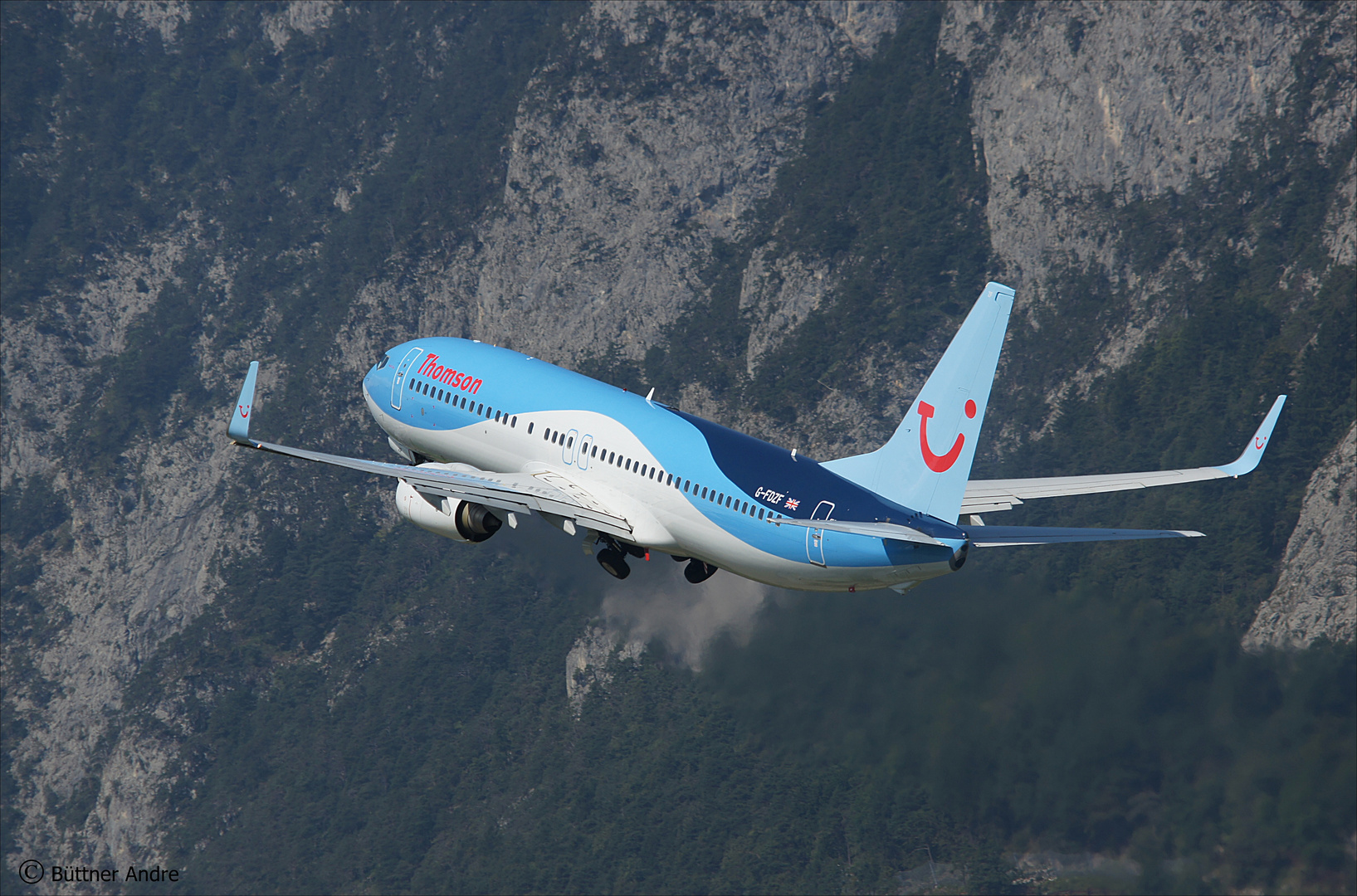 Thomson Airways Boeing 737-8k5