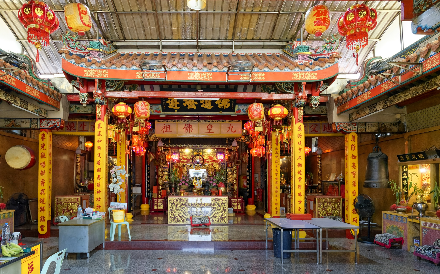 Thonburi - Buan Chun Tua Shrine 1