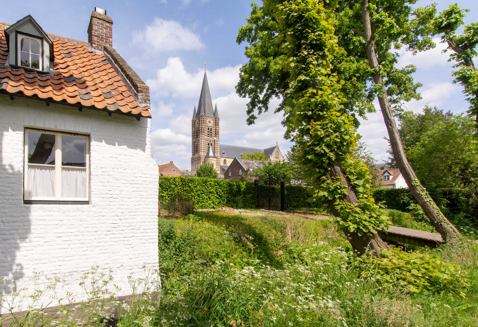 Thorn - Onder de Bomen - Abdijkerk