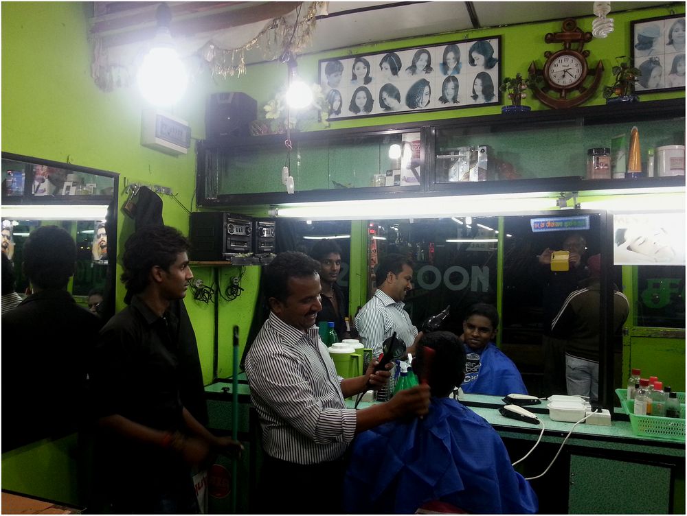 Three Barbers for Twentyseven Heads