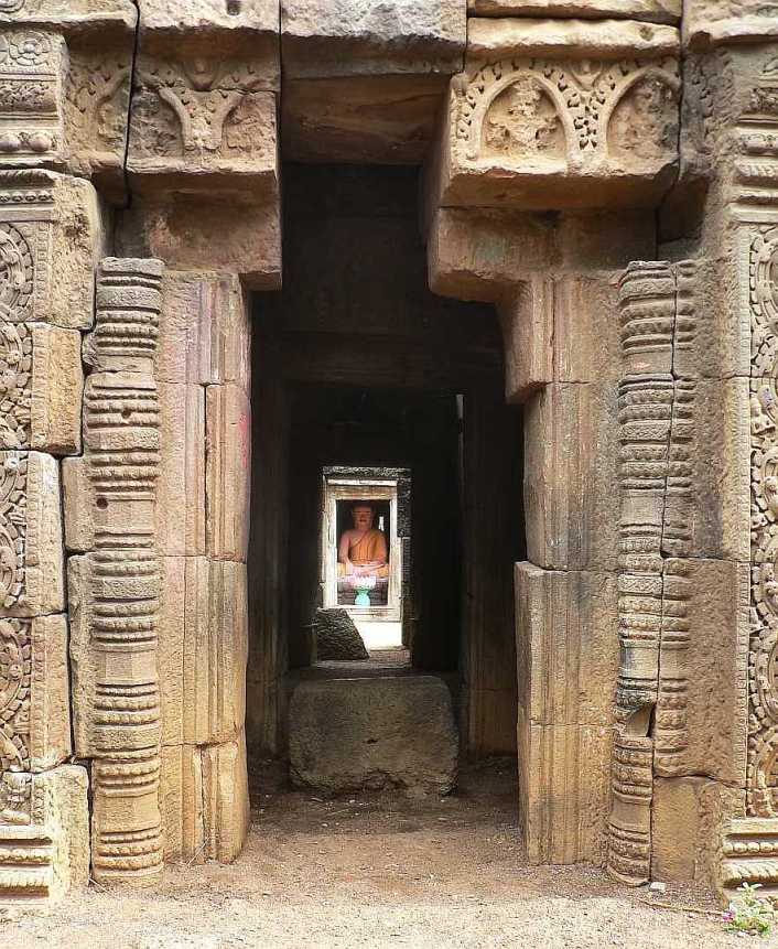 Three doorways to Buddha