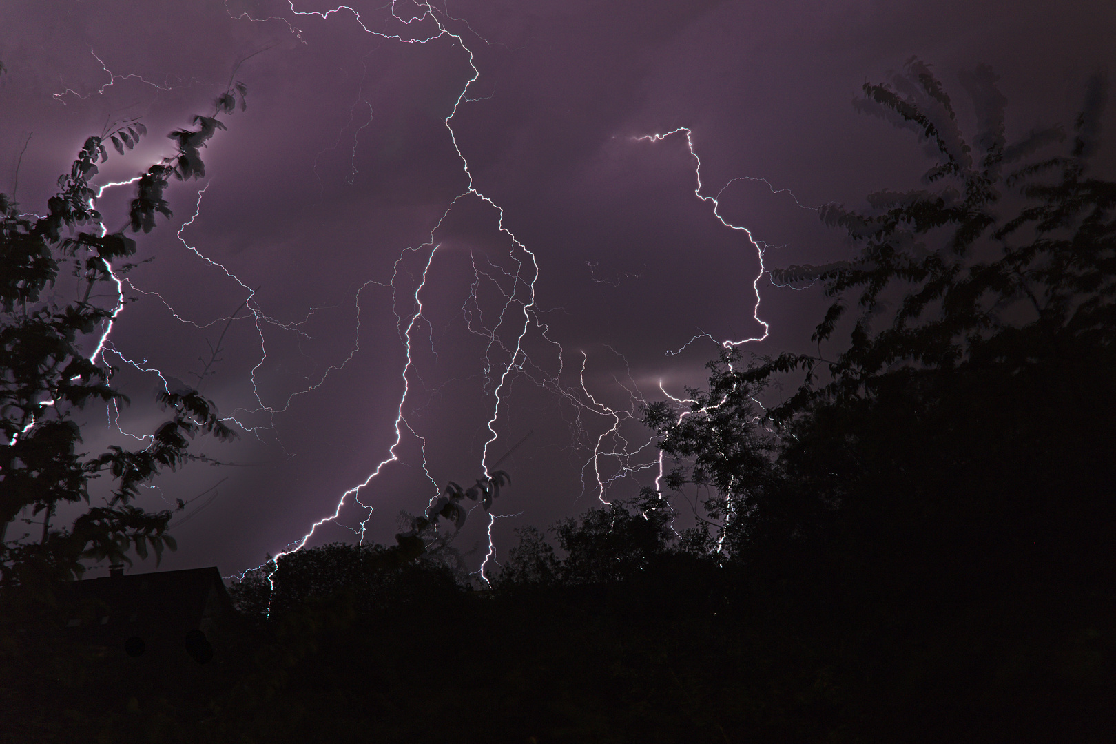 Three minutes of thunderstorms