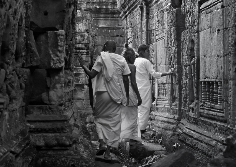 three nons - inside the temple