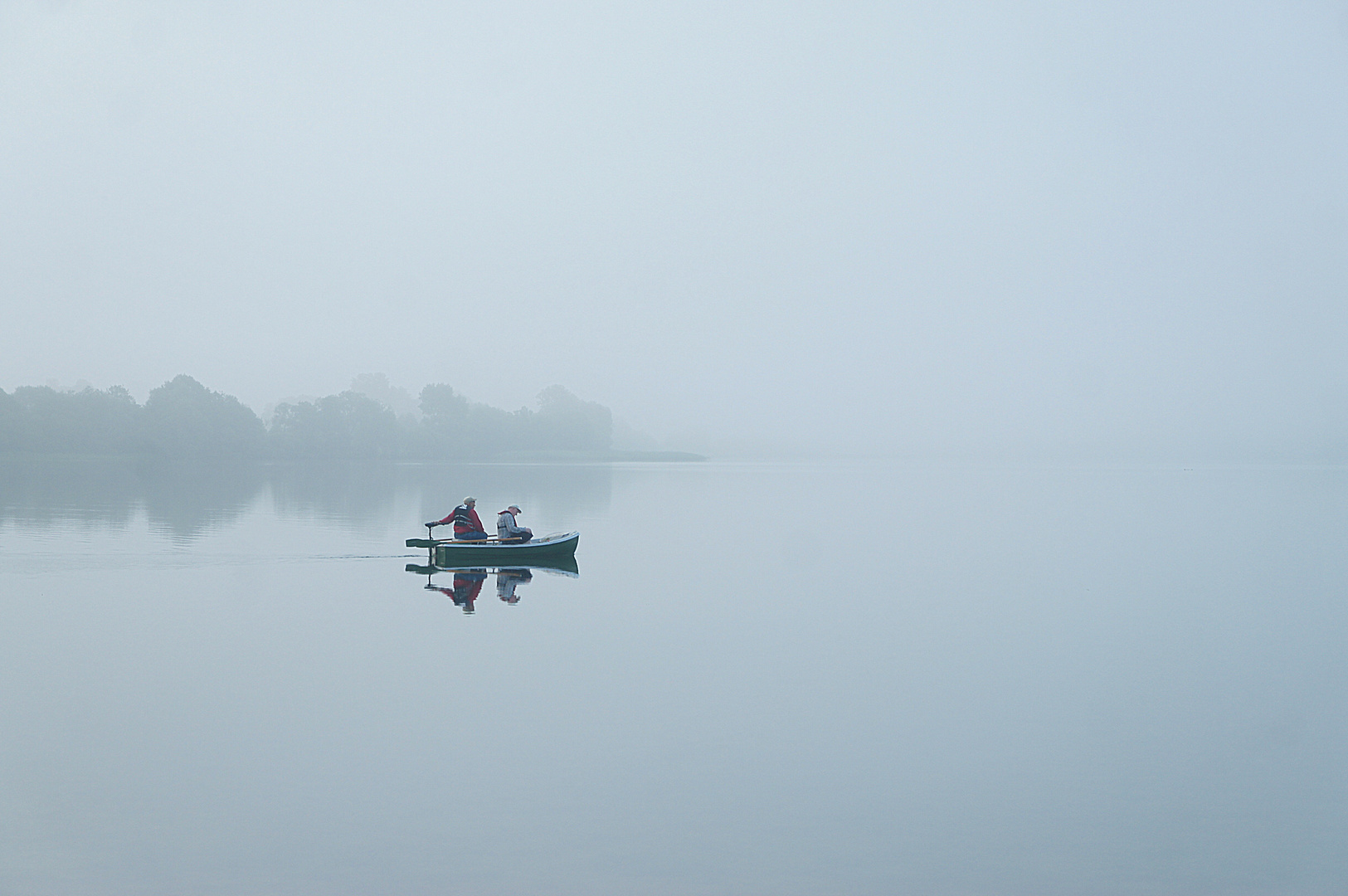  Throw your troubles away, go fishing!