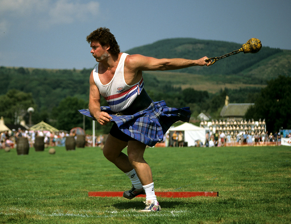 Throwing-the-Hammer, Callendar Highland Games