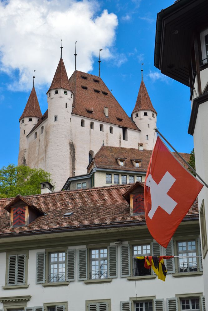 Thun mit Schloss