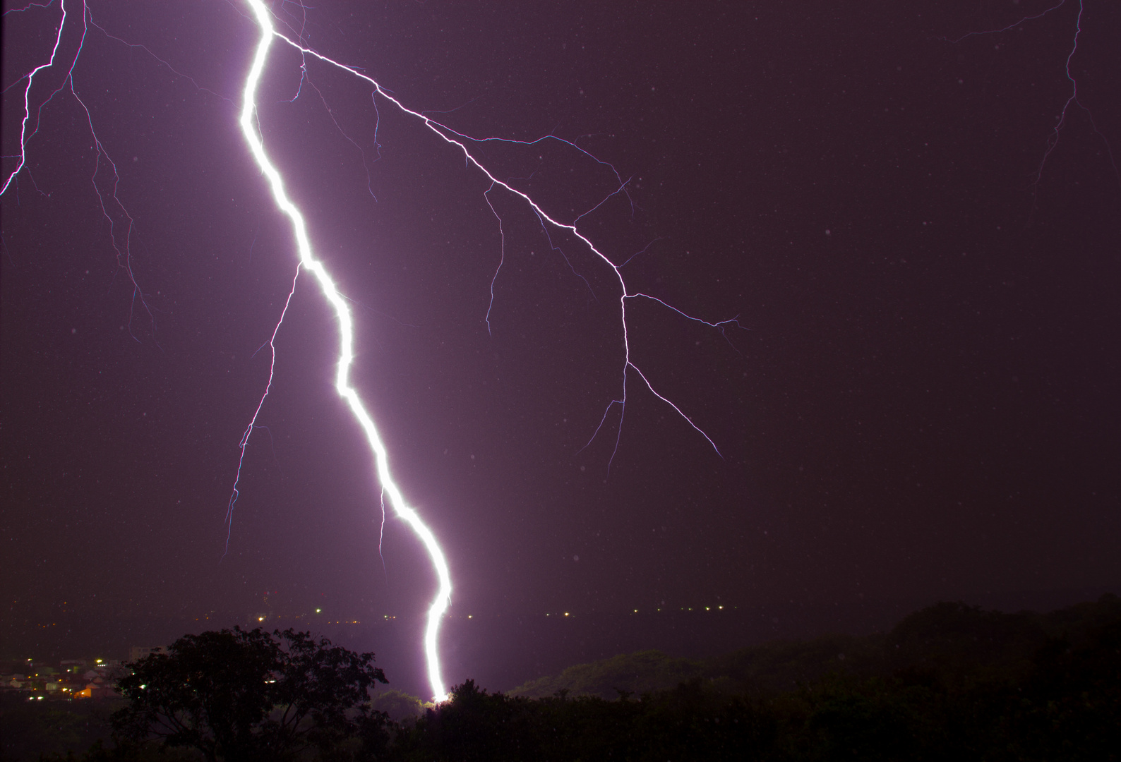 THUNDER.... PUERTO ORDAZ, VENEZUELA