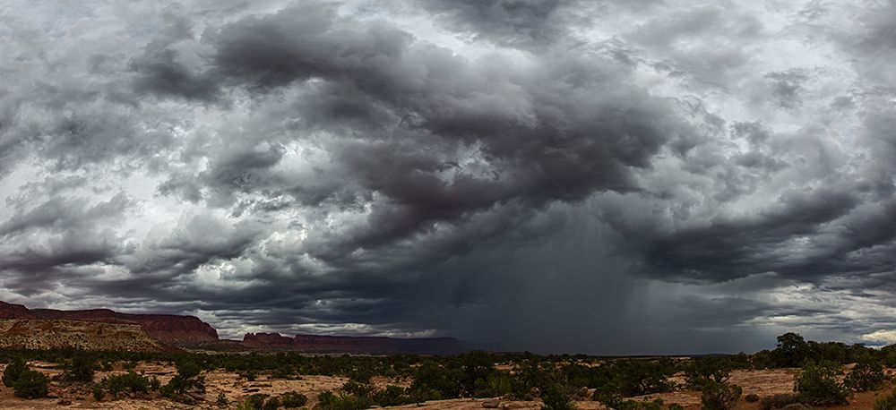 Thunderstorm über der Maze