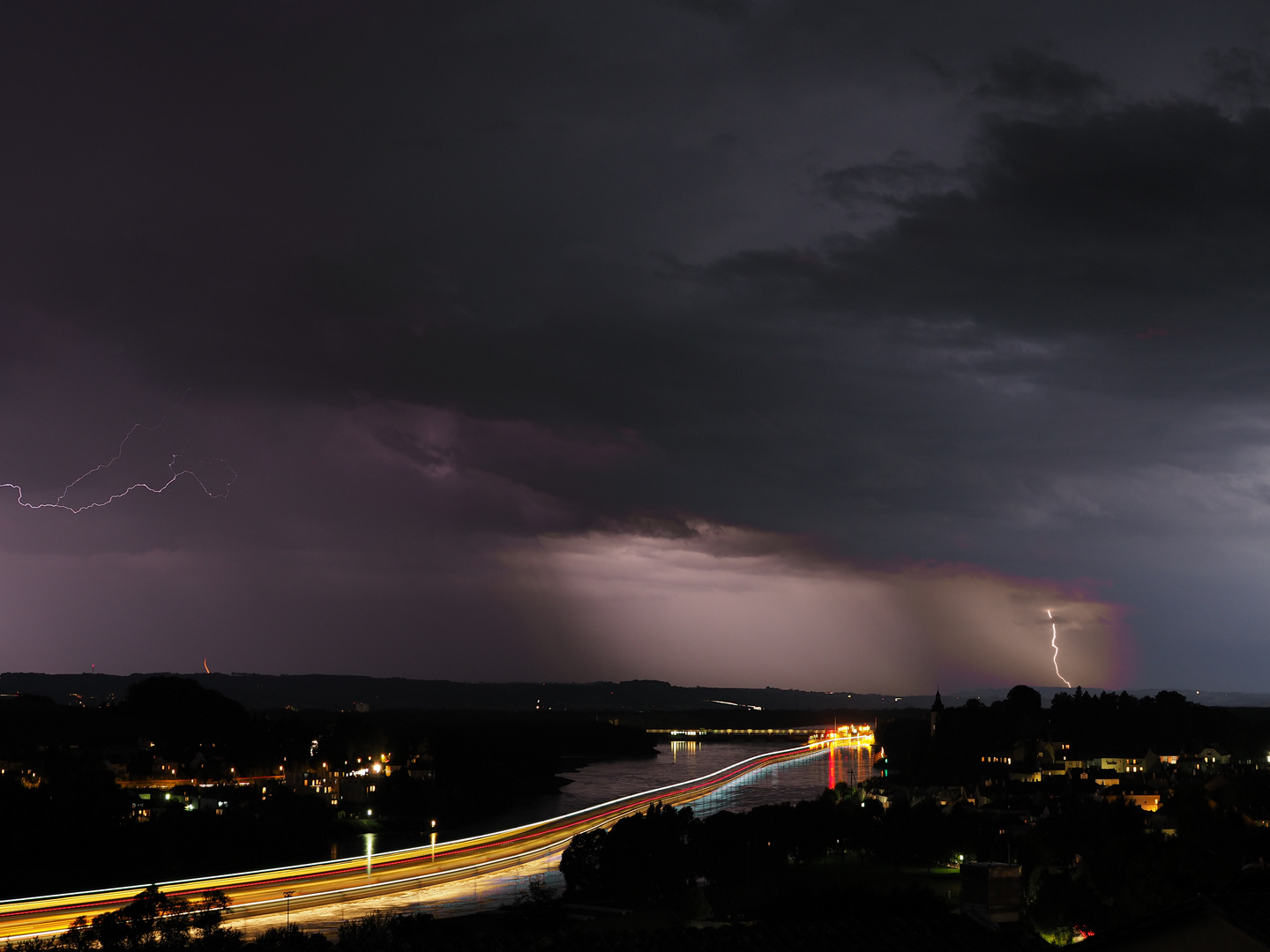 Thunderstruck Foto & Bild | naturereignisse, die elemente, natur Bilder ...