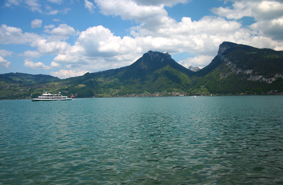 Thuner See und Niederhorn