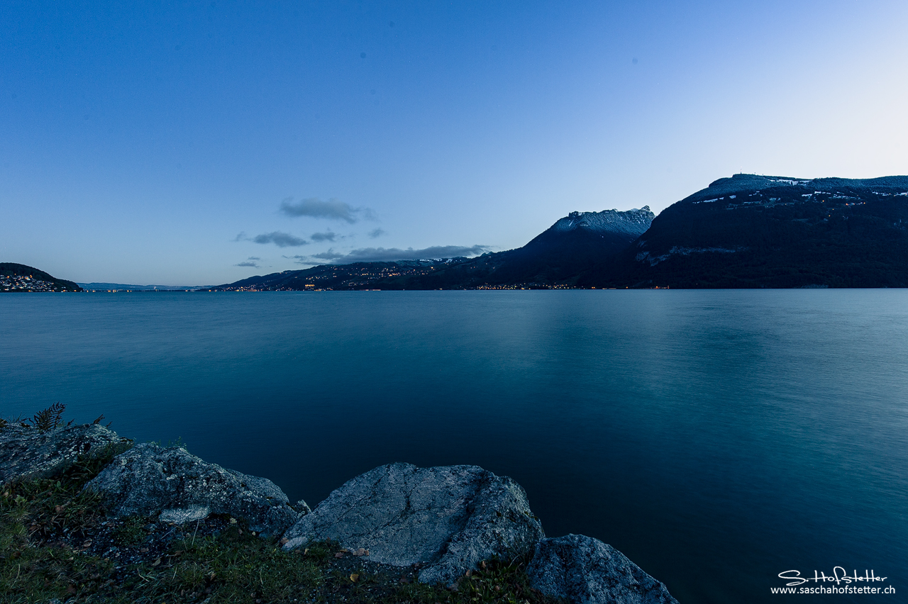 Thunersee zur blauen Stunde