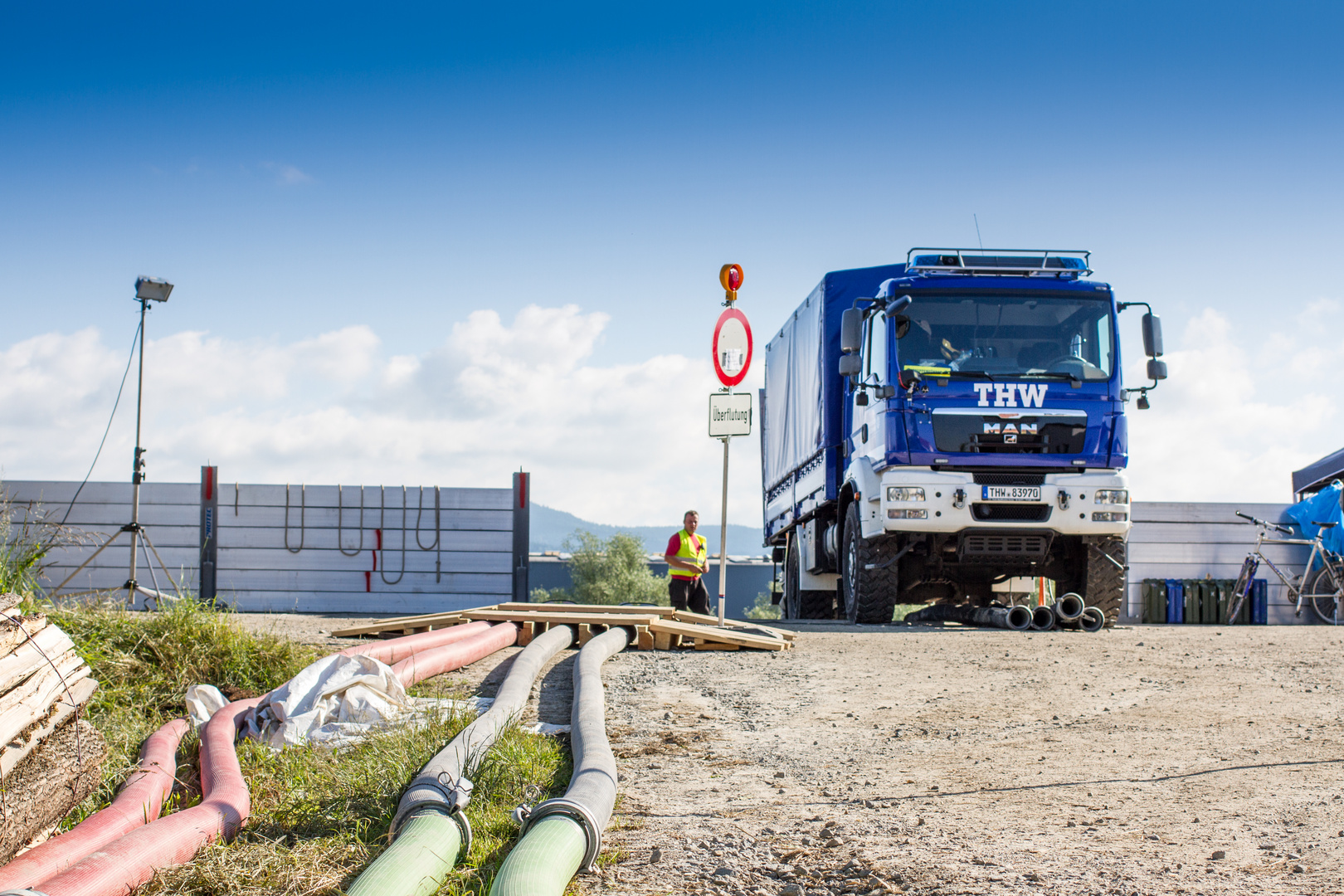 THW-Pumpeinheiten in Fischerdorf bei Deggendorf