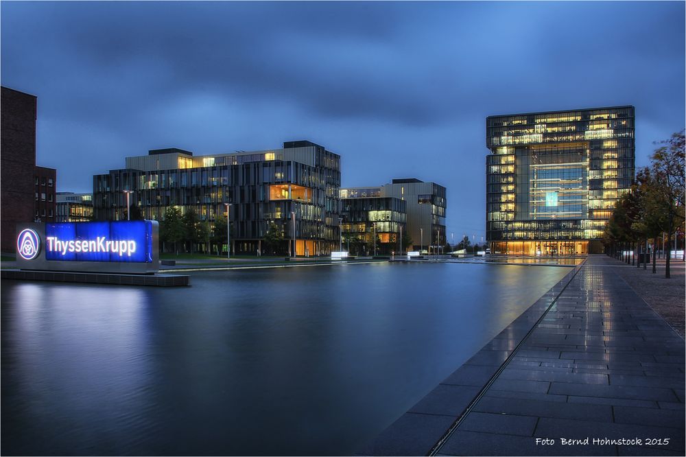 Thyssen Krupp AG im Westviertel der Stadt Essen ...