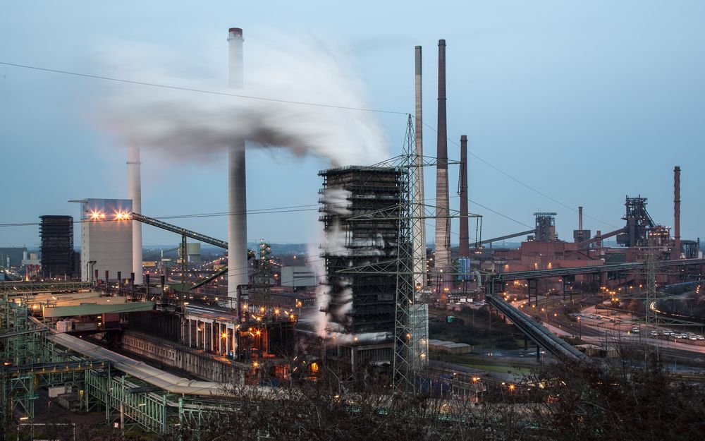 Thyssen Krupp Stahlwerk Duisburg Foto & Bild | architektur, industrie