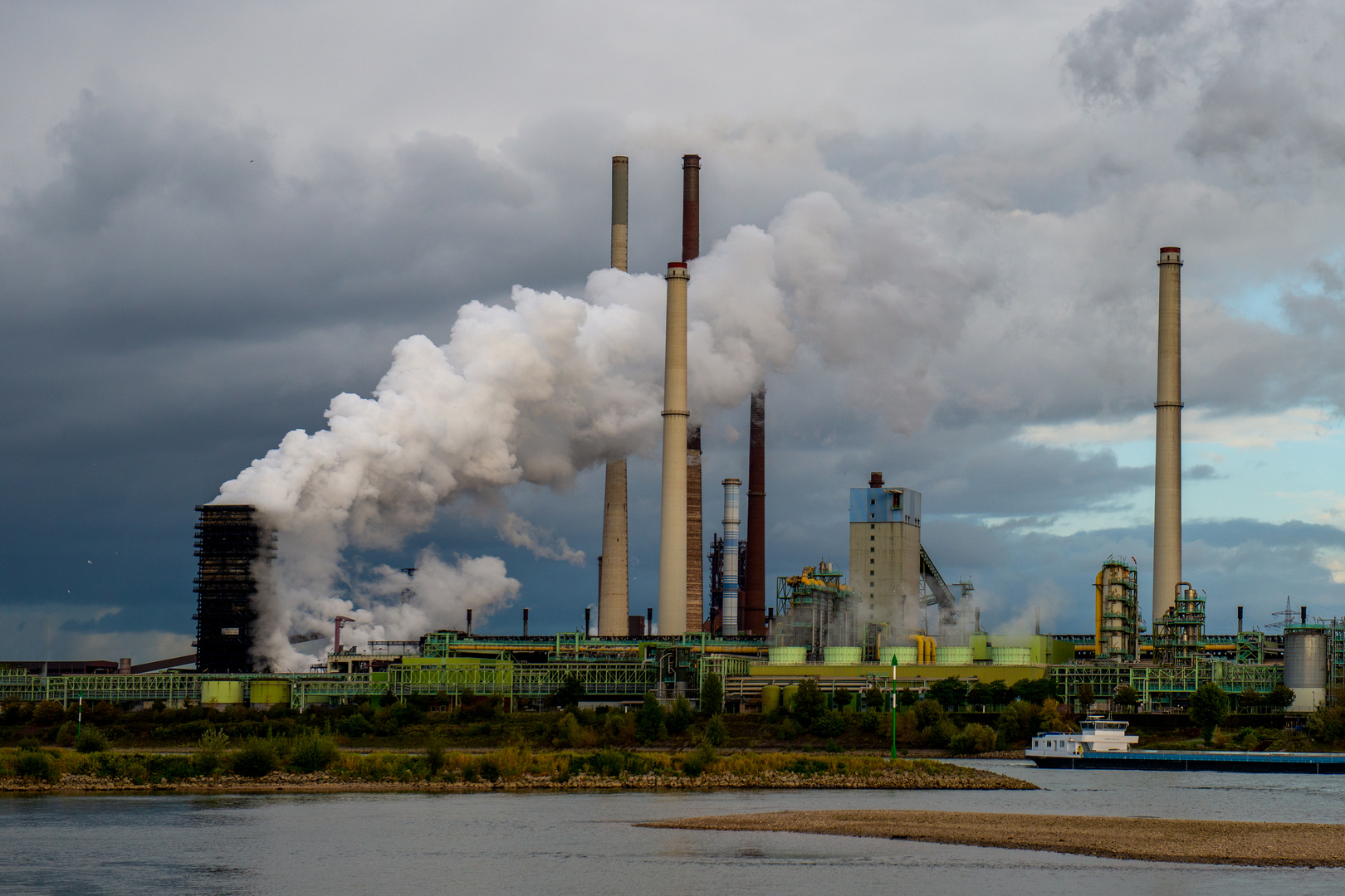 ThyssenKrupp im Duisburger Norden