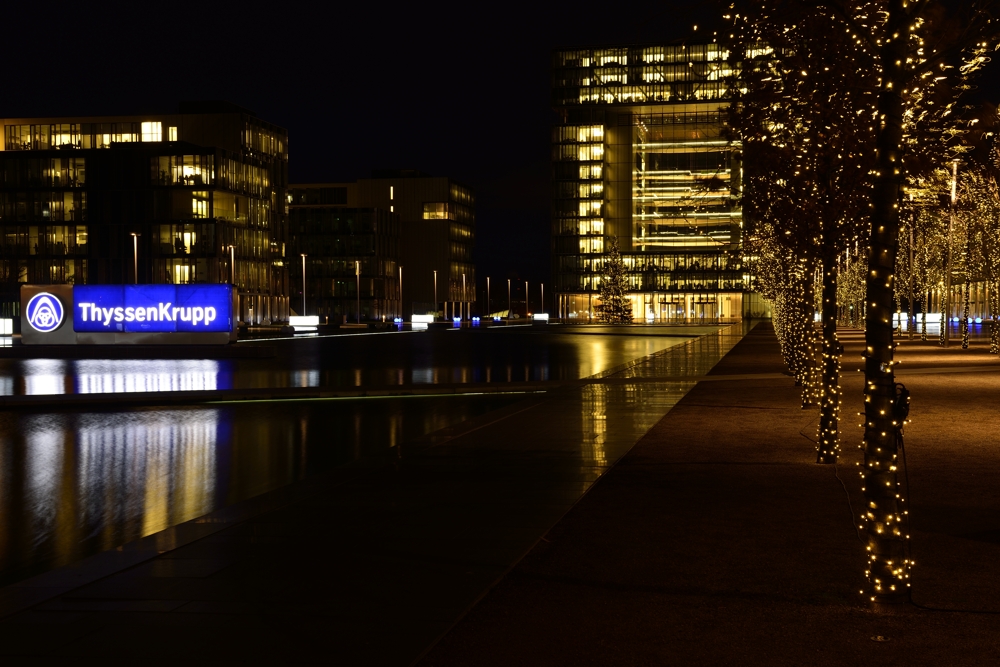 ThyssenKrupp Quartier bei Nacht