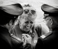 TI E' PIACIUTA L'ULTIMA SUI CARABINIERI??