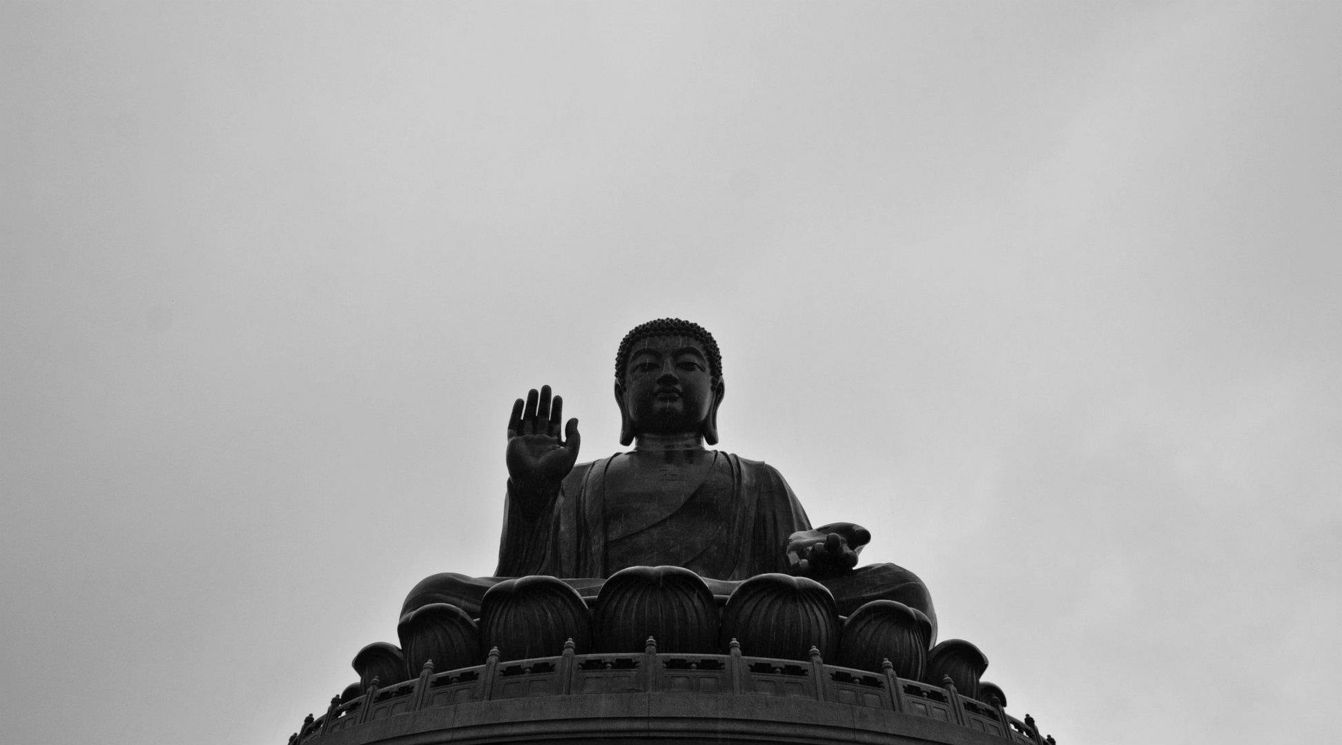 Tian Tan Buddha, Hong Kong