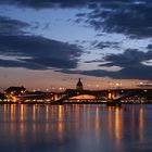 (Tief-) Blaue Stunde am Rhein