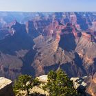 Tief- und Fernblick am Grand Canyon