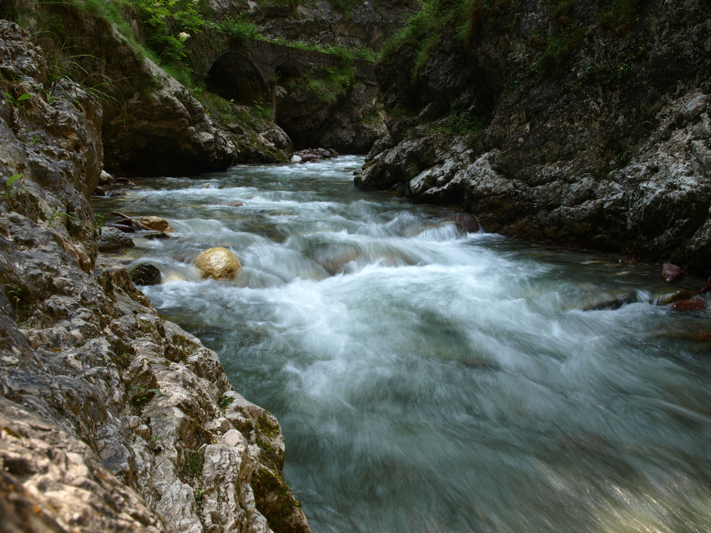 Tief unten in der Klamm