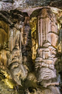 Tief unterirdisch in der Höhle