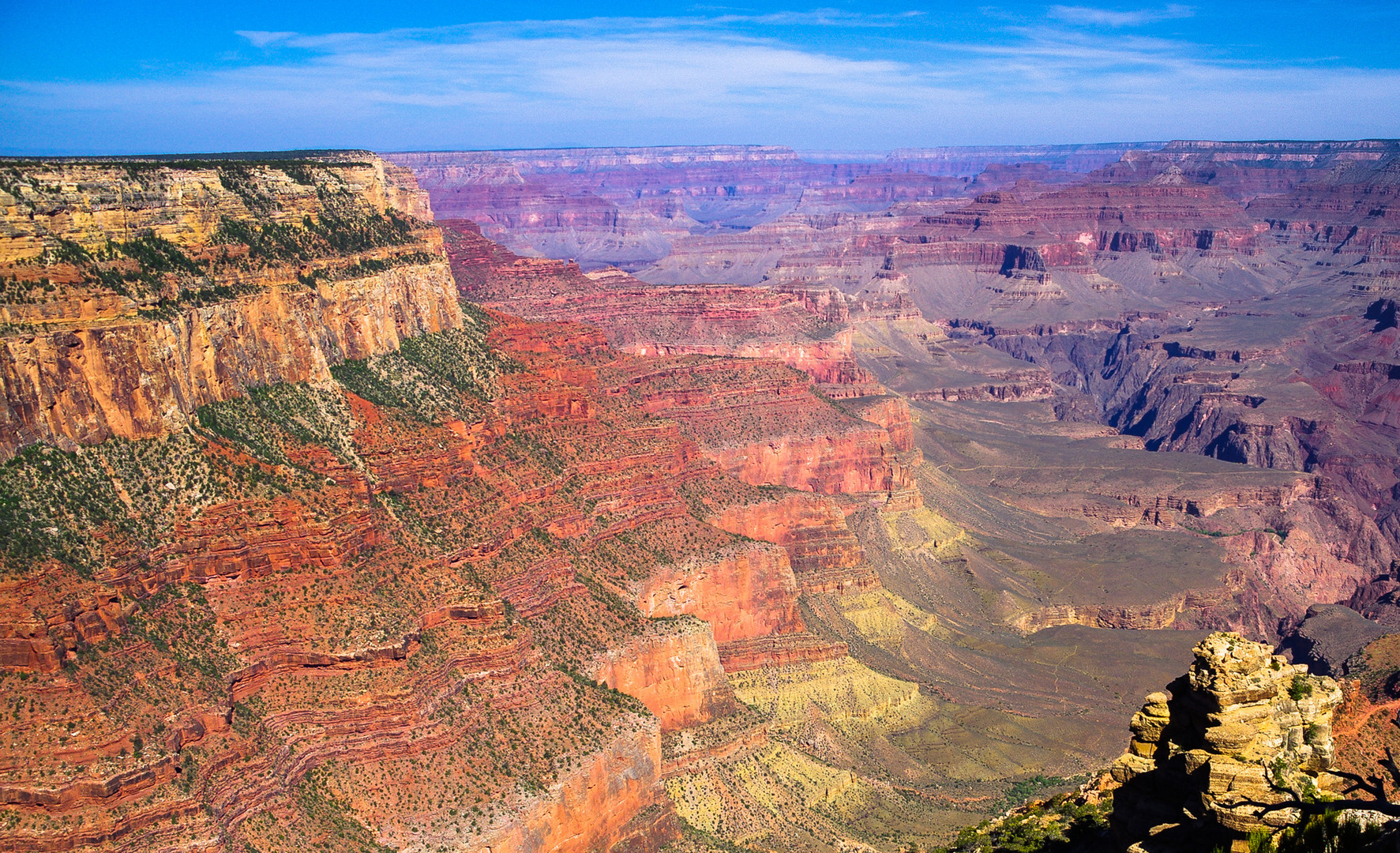 Tiefblick in den Grand Canyon