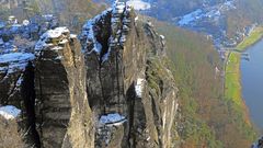 Tiefblicke von der Bastei als wir mal kurz Winter hatten...