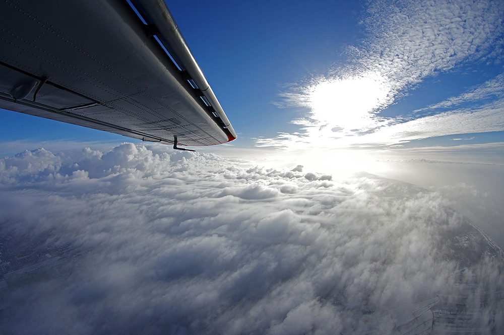 Tiefe Wolken