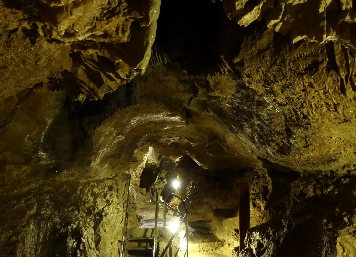 Tiefenhöhle in Laichingen, BaWü