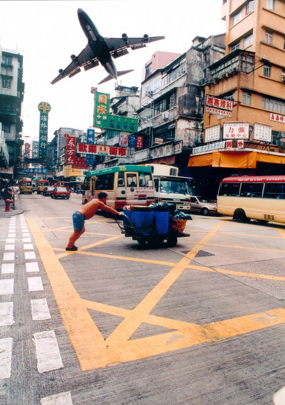 Tiefflug - Hong Kong