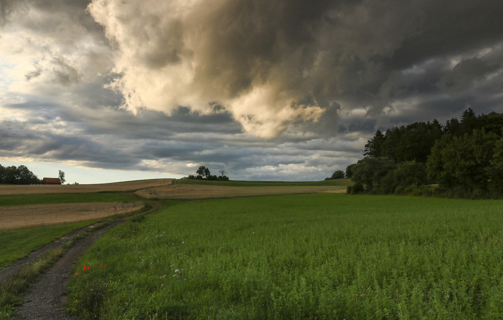 Tiefhängende Wolken